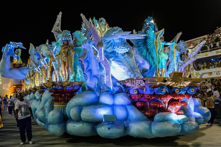 Street Carnival in Brazil  - ảnh 2